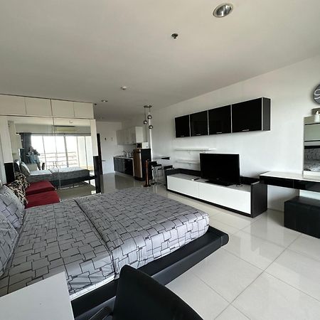 Condo Express View Talay 6 Pattaya Eksteriør bilde