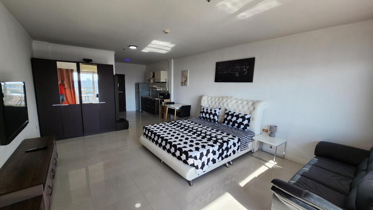 Condo Express View Talay 6 Pattaya Eksteriør bilde