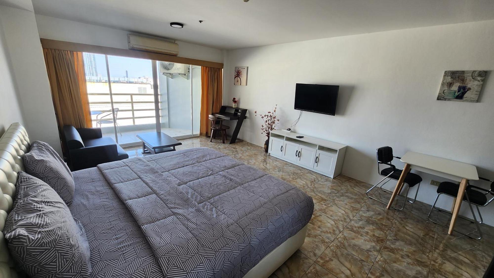 Condo Express View Talay 6 Pattaya Eksteriør bilde