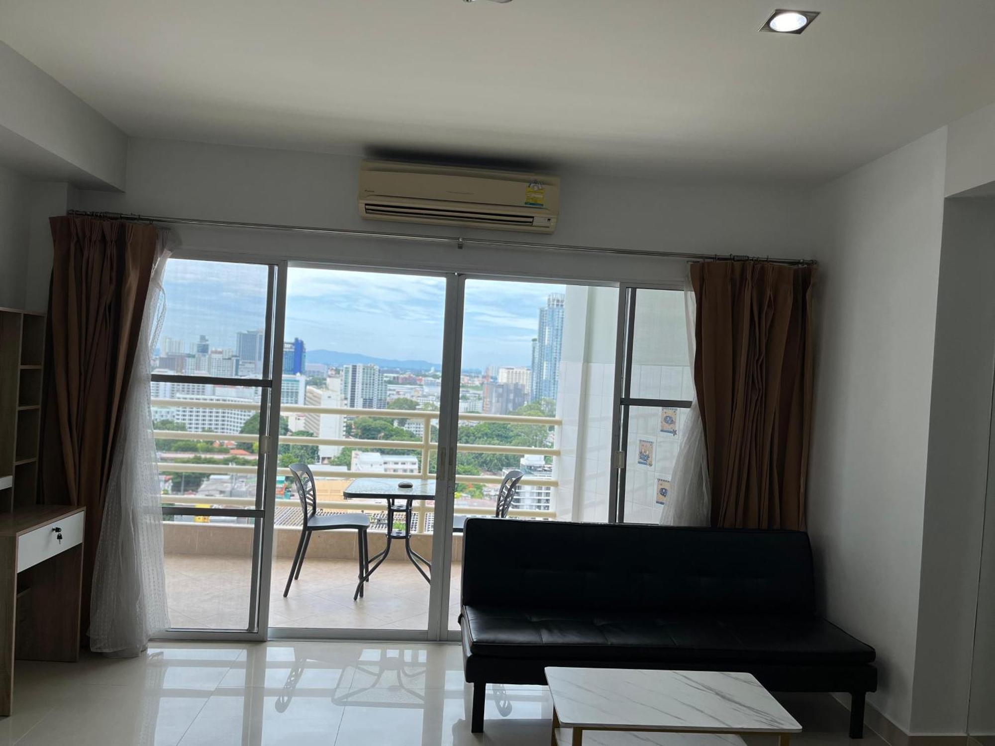 Condo Express View Talay 6 Pattaya Eksteriør bilde