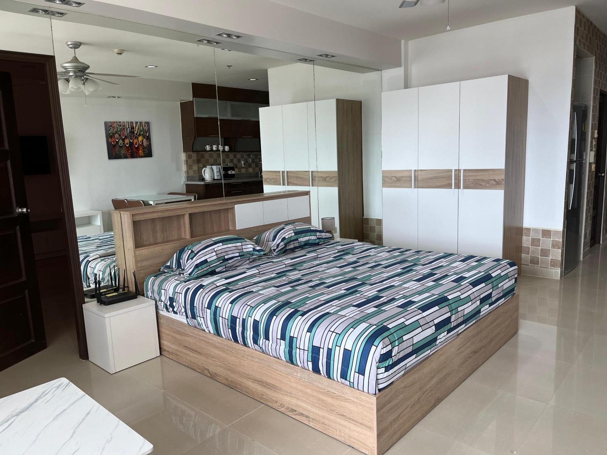 Condo Express View Talay 6 Pattaya Eksteriør bilde
