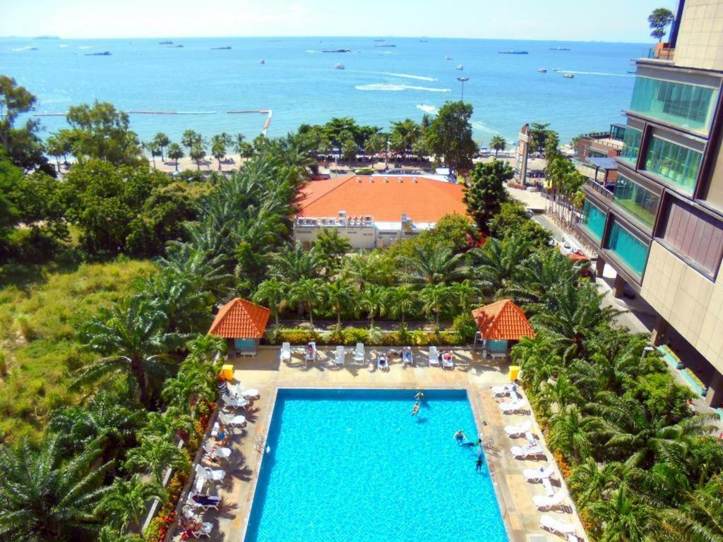 Condo Express View Talay 6 Pattaya Eksteriør bilde